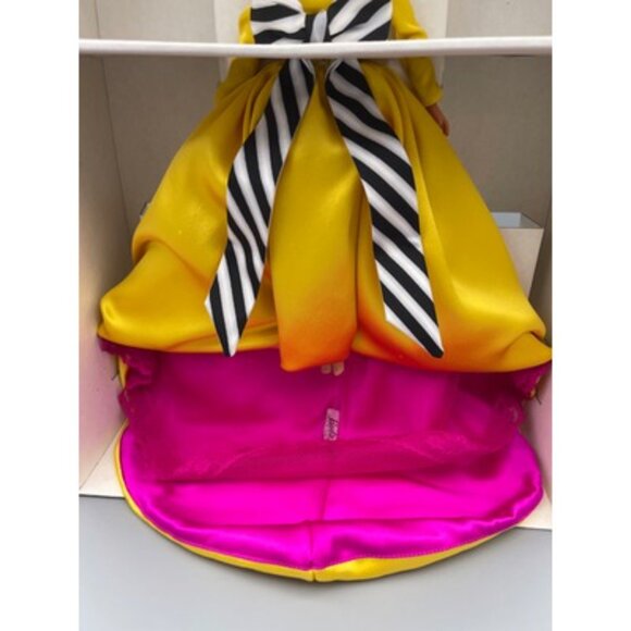 Barbie Bill Blass Limited Edition Doll 11 1/2 in w/Stand Mattel 17040 - Picture 7 of 13